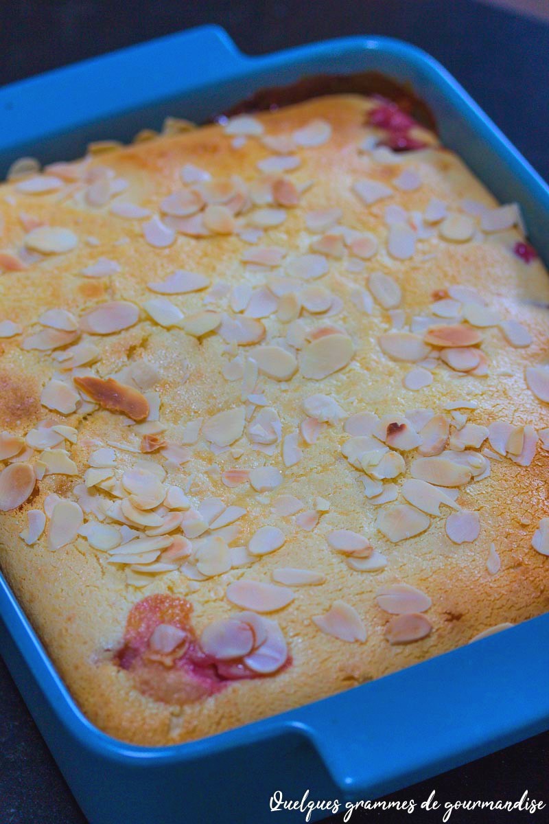 clafoutis aux prunes et aux amandes
