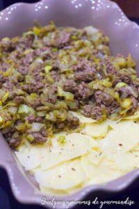 Gratin pommes de terre poireaux et boeuf haché