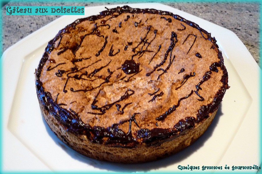 gâteau aux noisettes