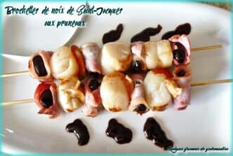 brochettes de noix de Saint-Jacques aux pruneaux