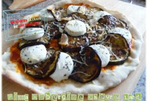 pizza aubergine chèvre et lard de Colonnata