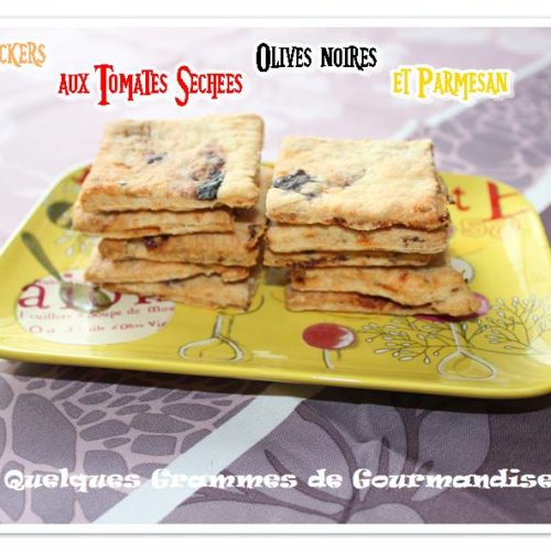 Crackers tomates séchées, olives et parmesan
