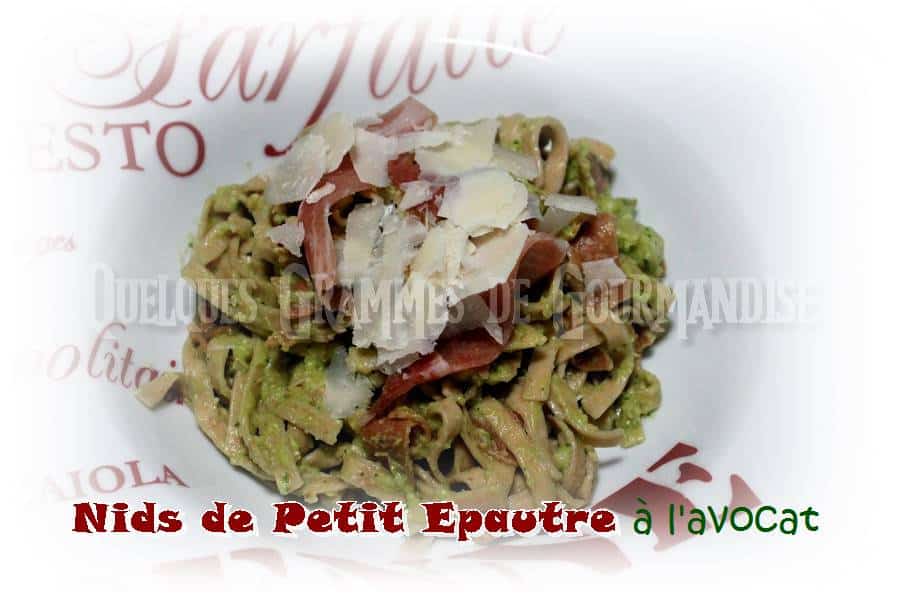 nids de petit épeautre à l'avocat