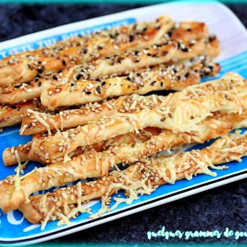 Feuilletés sésame emmental gratiné