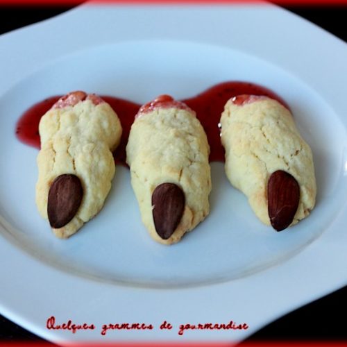 doigts de sorcière sanguinolents