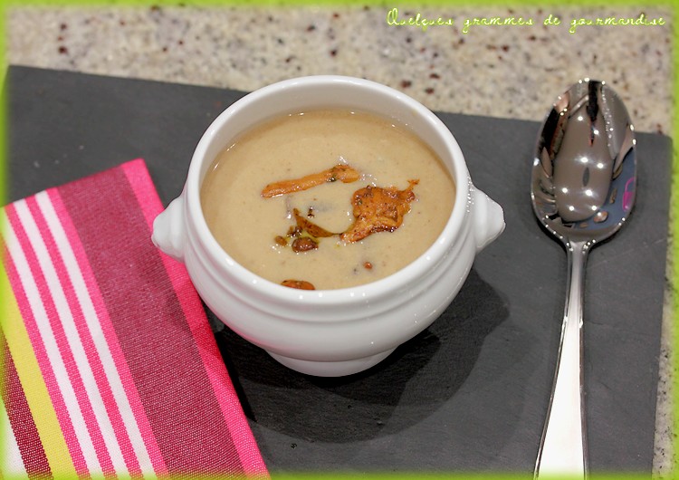 crème de châtaigne à l'ail et champignons