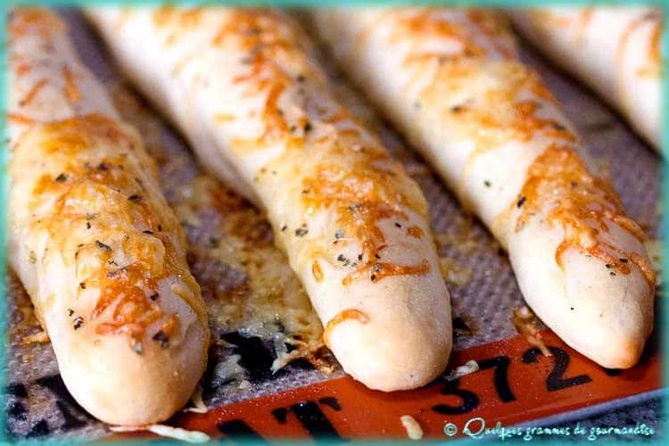 breadsticks fromage silpat