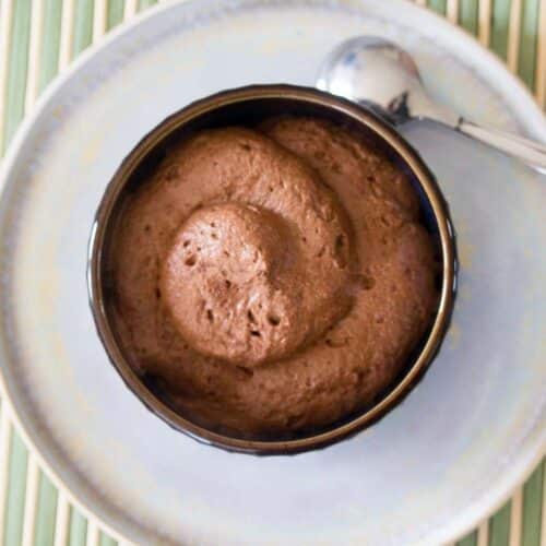 Mousse au chocolat onctueuse de Joël Robuchon