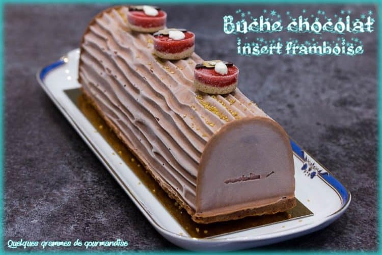 bûche au chocolat insert framboise