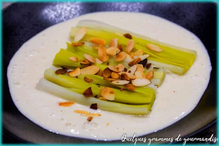 recette de poireaux vapeur et crème de topinambour