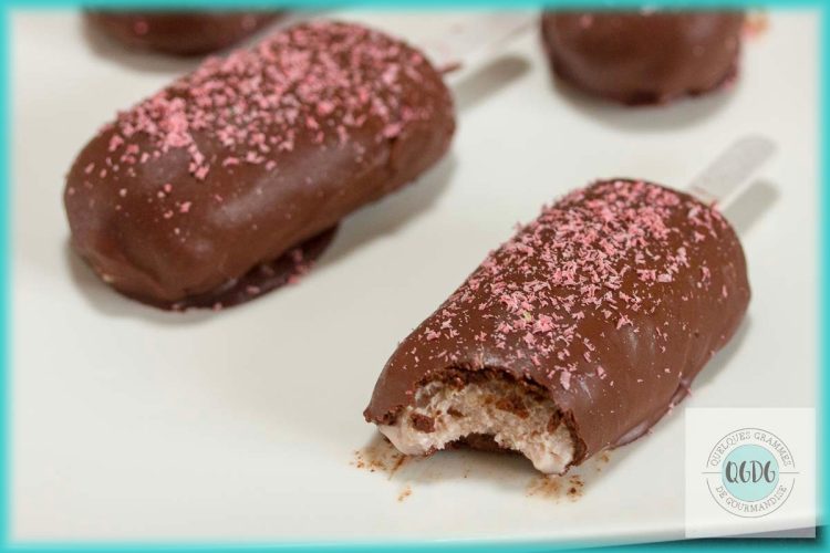 Recette de glaces Magnum maison à la framboise