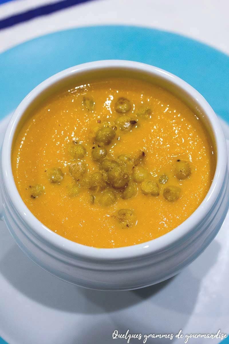 Velouté de carottes aux pois chiches
