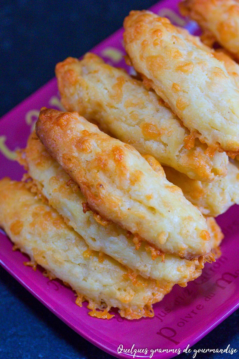 Allumettes au cheddar
