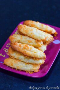 Allumettes au cheddar