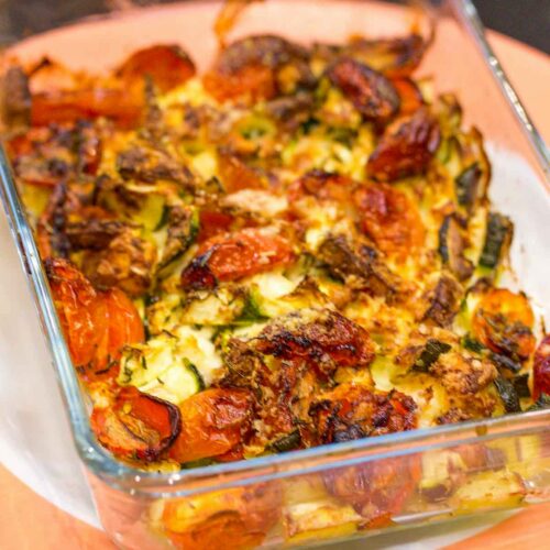 Gratin de courgettes, tomates cerises et feta